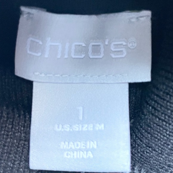 CHICOS Ecovero Black White Colorblock Turtleneck Sweater Button Cuff Sz MED EUC - Picture 3 of 8